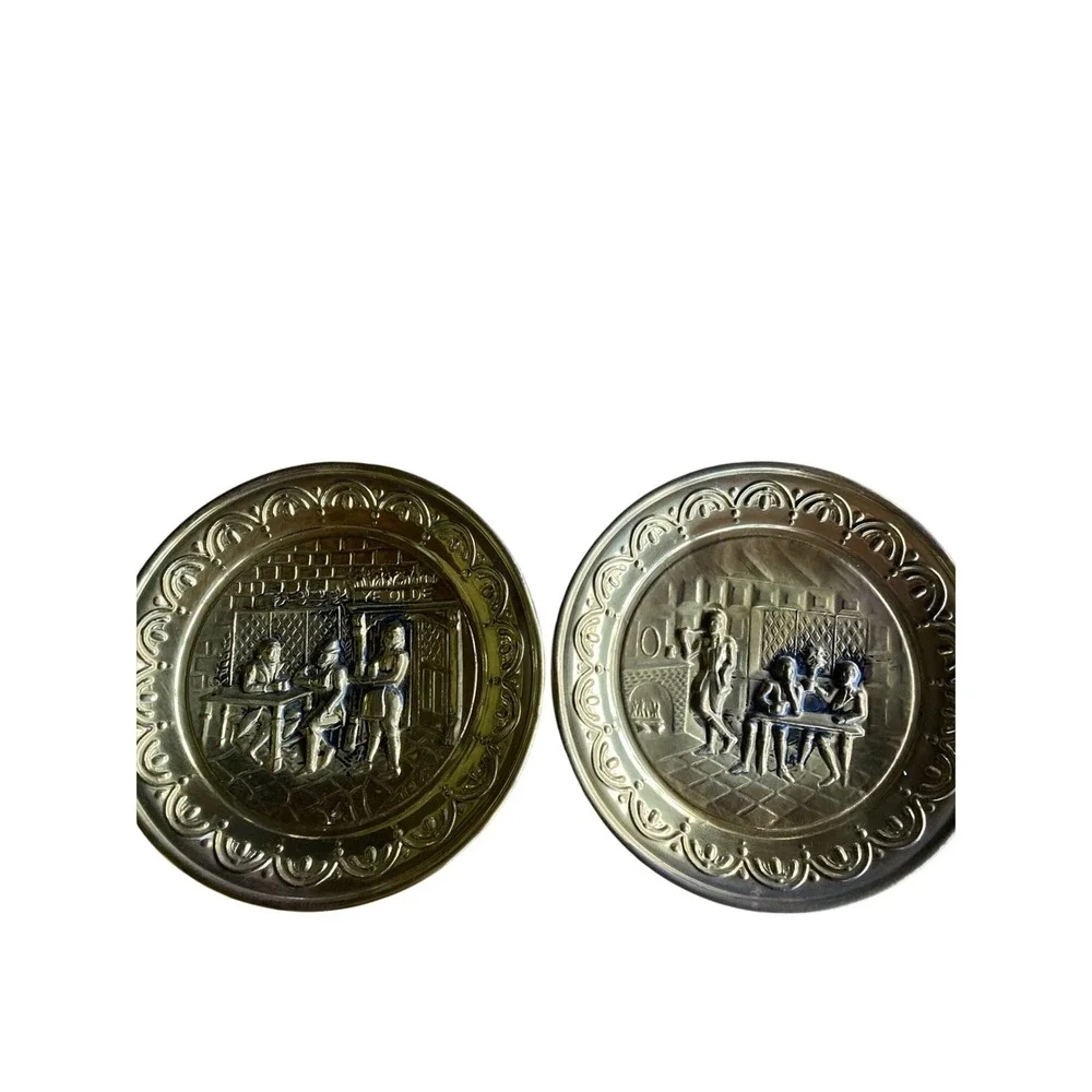 Vintage Pair Embossed Brass Wall Hanging Plates Ye Olde Tavern Pub Scene 8.25in